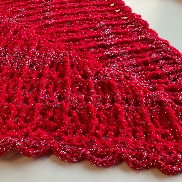 Crochet Light Weight Triangle Shawl / Scarf handmade Red Metallic - Picture 2 of 13